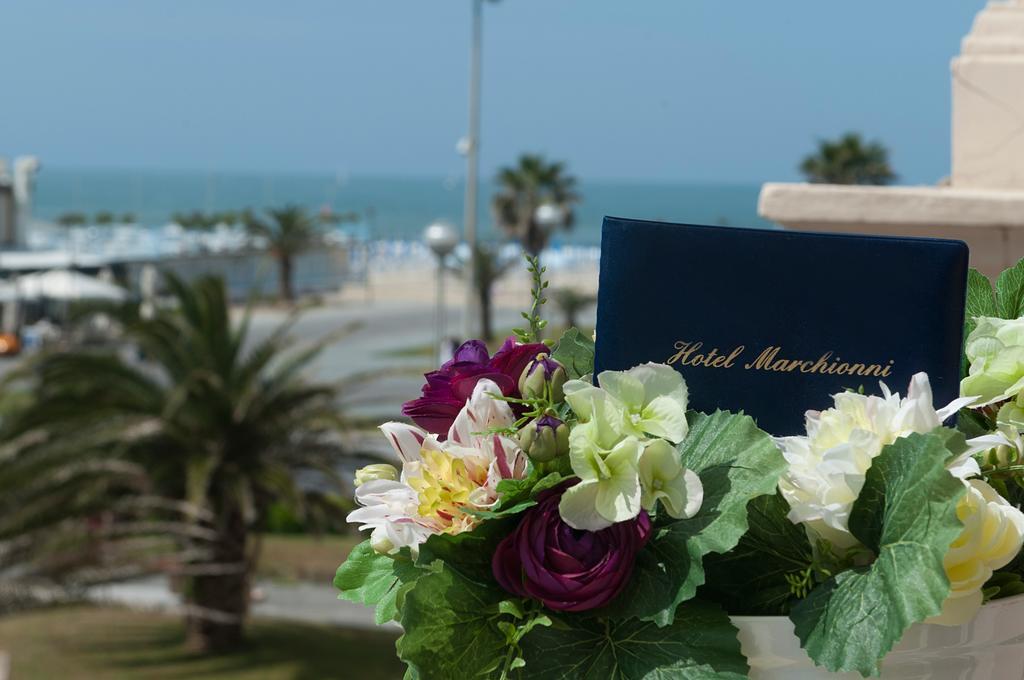 Hotel Marchionni Viareggio Exterior foto